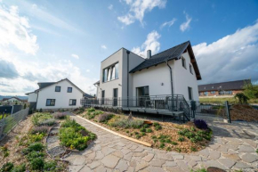 Rodinné apartmány LEVÝPRAVÝ ve Frymburku